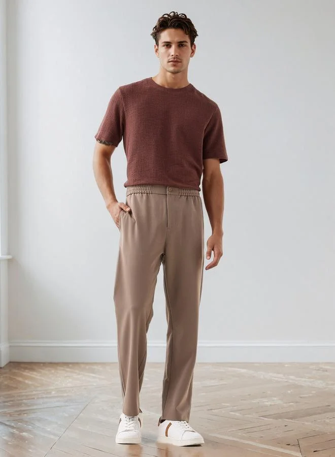 Iconic Iconic Men Regular Fit Crew Neck Short Sleeves Honeycomb Textured T-shirt