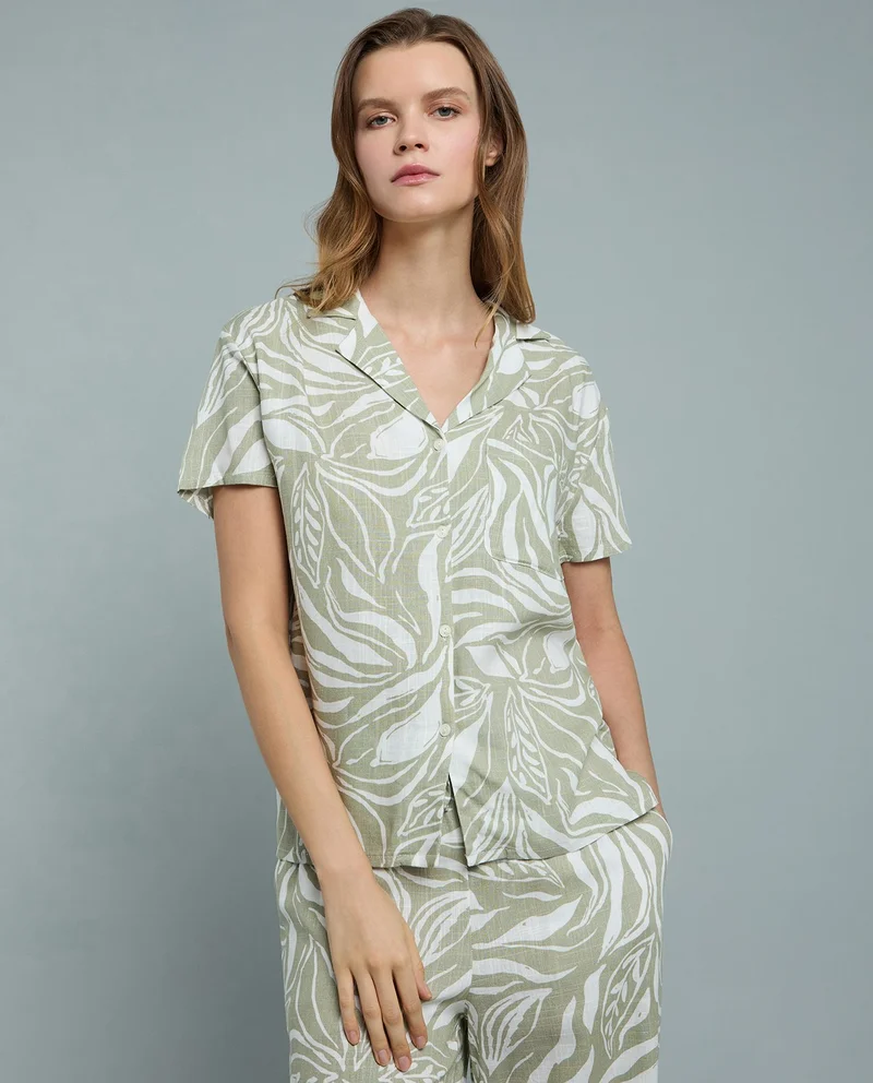 أر أند بي Patterned Shirt with Lapel Collar and Short Sleeves