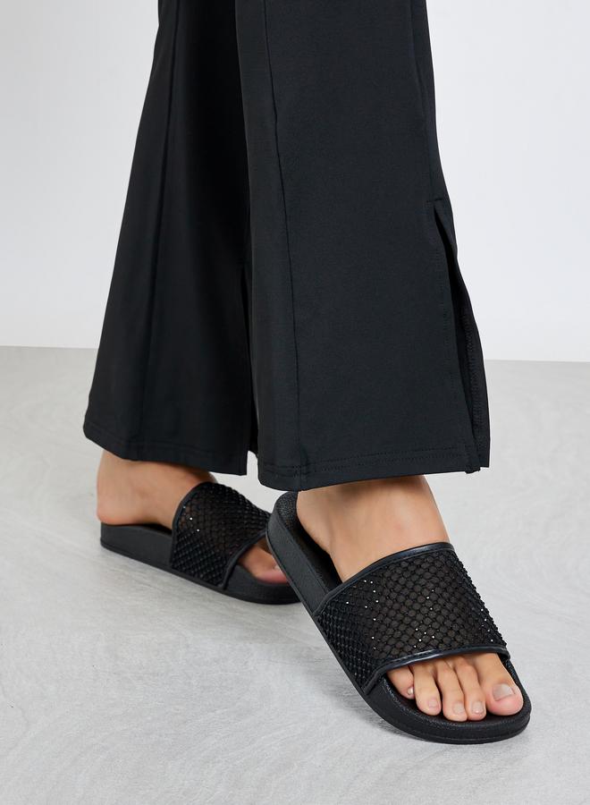 ستايلي شبشب بتفاصيل مُنمقة - Image 2