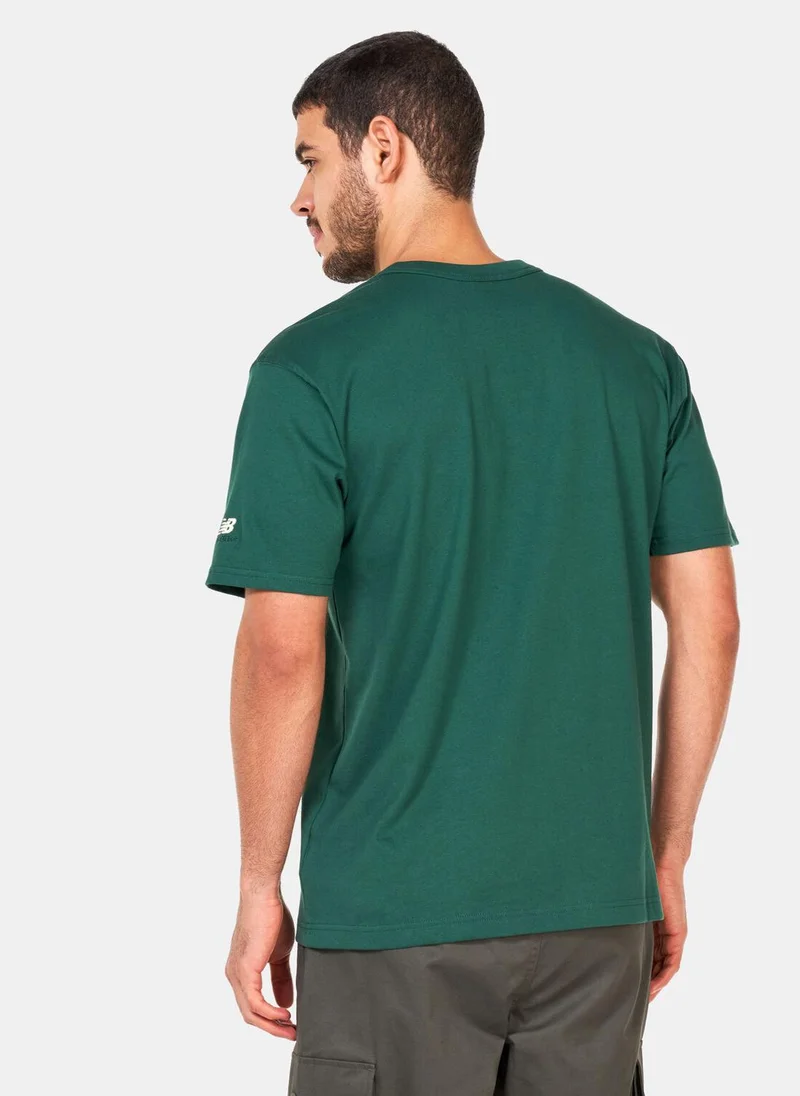 New Balance Men's NB Essentials Varsity Oversized T-Shirt