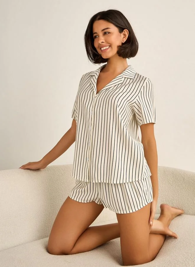 أدريا طقم شورتات أدارايا قميص بأزرار وشورت