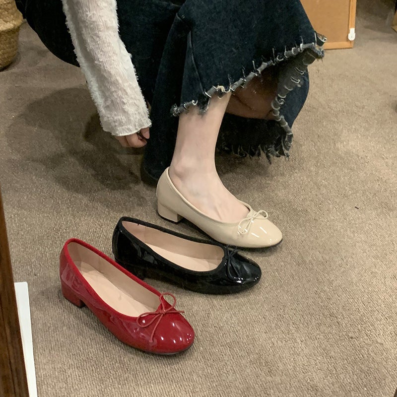Retro Style Red Thick Heel Shoes 2025 Versatile Bow Shallow Mouth Ballet Flats Scoop Shoes - Image 2