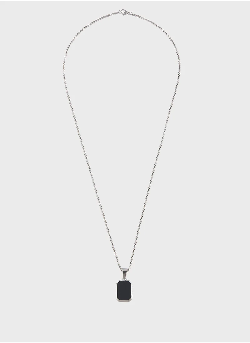 Robert Wood Pendant Chain Necklace