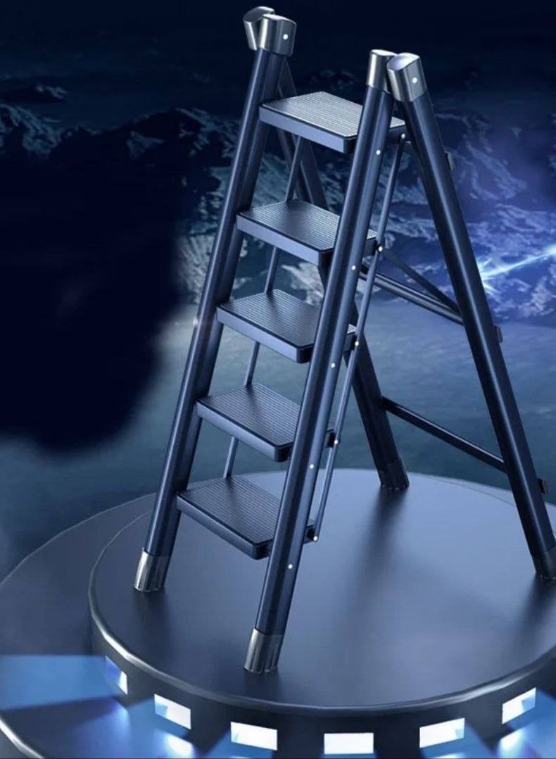 3-level sturdy metal ladder