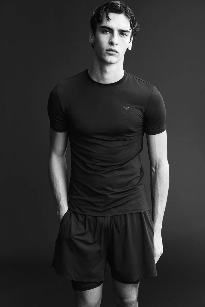 H&M Muscle Fit sports t-shirt with DryMove™