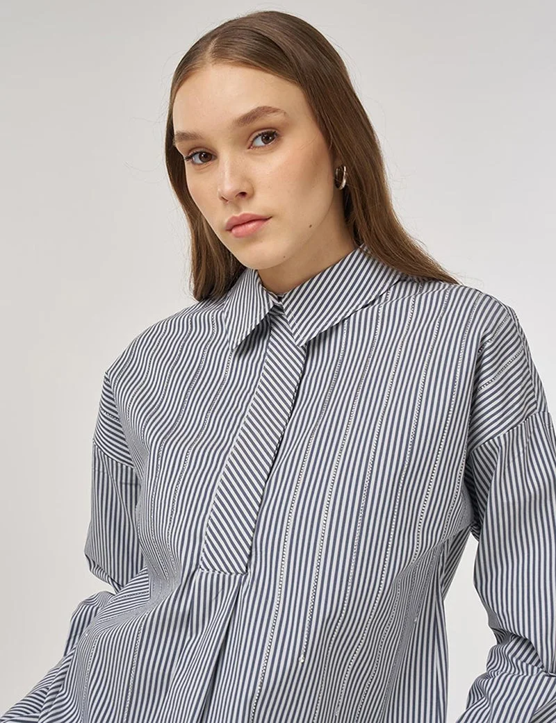 كايرا تونيك قطن مخطط باللون الكحلي