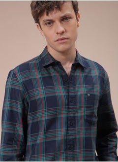 Men Slim Fit Checkered Full Sleeves Cutaway Collar Casual Shirt
