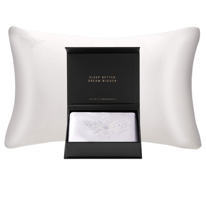 SILK PILLOWCASE FOR HAIR AND SKIN 22 MOMME MULBERRY SILK CHARMEUSE WEAVE ENVELOPE CLOSURE KING SIZE WHITE