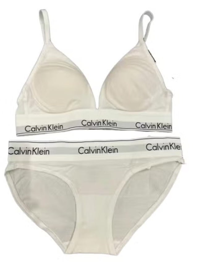 سي كيه برودكتس طقم ملابس داخلية نسائية بيضاء من كالفن كلاين (مقاس M) - Image 2