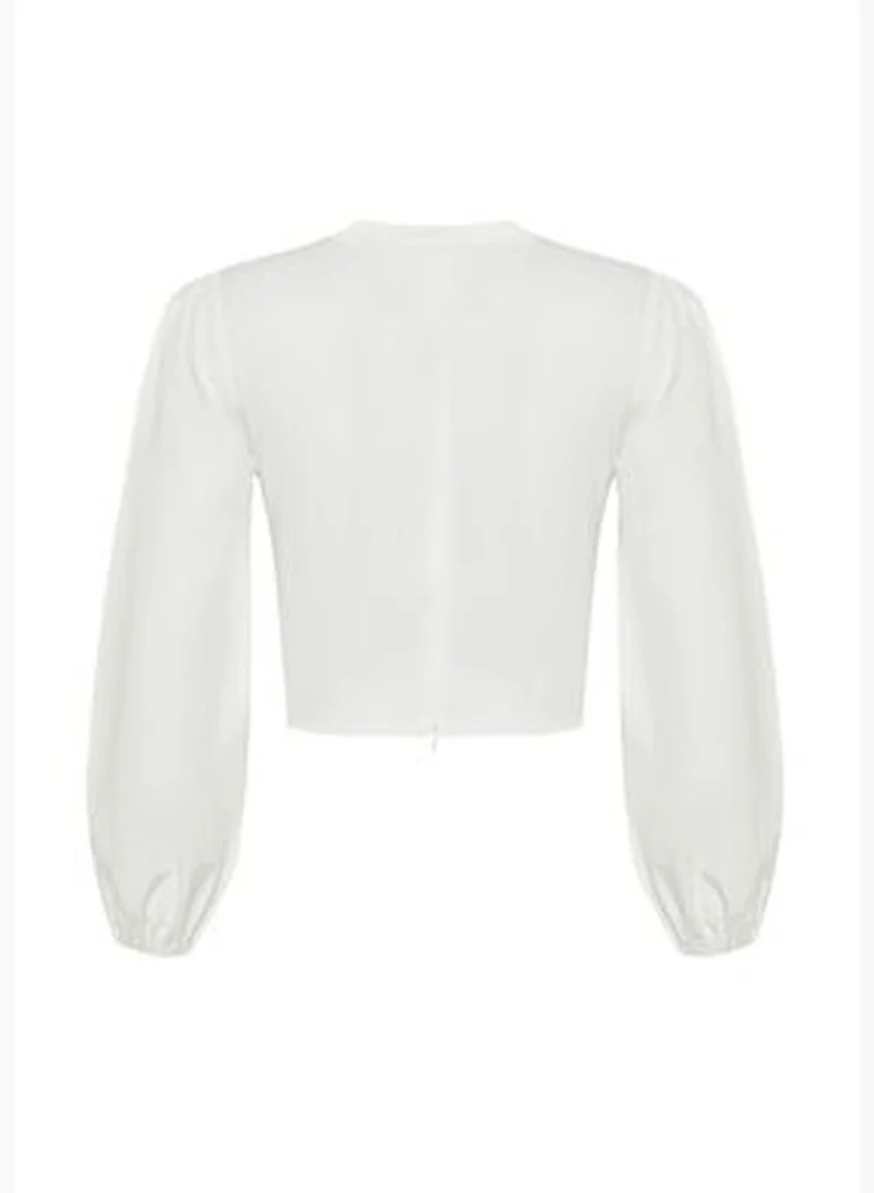 trendyol Ecru Balloon Sleeve Crop Woven Blouse TWOSS24BZ00351