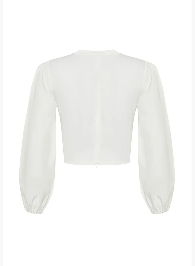 trendyol Ecru Balloon Sleeve Crop Woven Blouse TWOSS24BZ00351