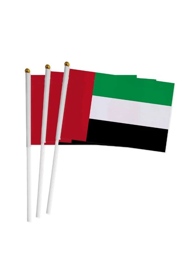 الترجمة العربية: لافتة أعلام الإمارات - 50 قطعة 14×21 سم أعلام رايات لعيد الوطني الإماراتي، زينة متينة معلقة لعيد الوطني الإماراتي، يوم العلم، فعاليات المدارس، وزينة المنزل والحفلات الخارجية - Image 1