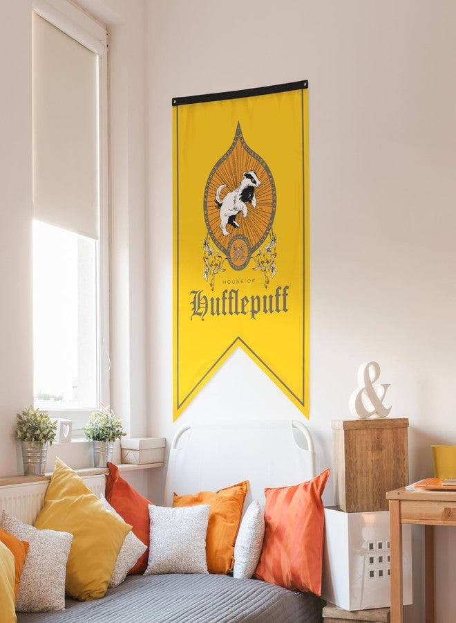 كونكويست لافتة شعار هاري بوتر هافلباف من كونكويست جورنالز، علم كبير جدًا 30 بوصة × 50 بوصة، قماش أكسفورد 300D، لافتات لحفلات أعياد الميلاد، لوازم الحفلات، ديكورات السكن الجامعي، ديكور الحائط، مرخصة رسميًا - Image 2