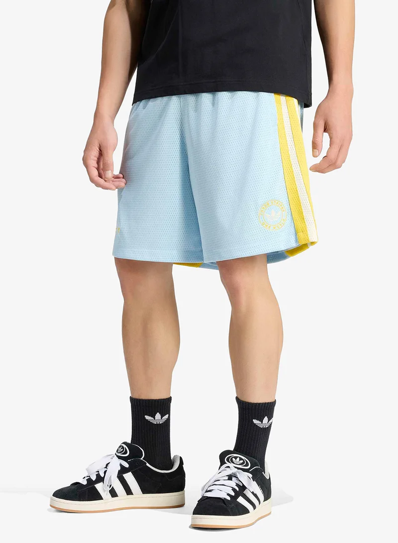 adidas Originals Essential Logo Shorts