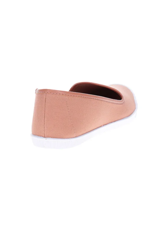 موليكا Moleca Ladies Closed/Flat Shoes Nude | Made In Brazil
