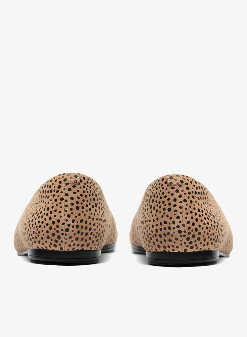 clarks Livia Lily Animal Print - Image 4