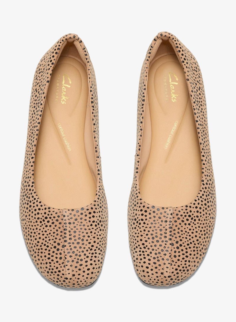 clarks Livia Lily Animal Print - Image 5