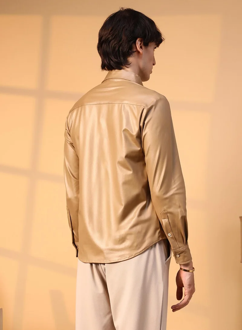 Campus Sutra Campus Sutra Men's Camel Brown Solid Suede Shirt For Casual Wear | Spread Collar | Long Sleeve | Button Closure | Shirt Crafted With Comfort Fit For Everyday Wear