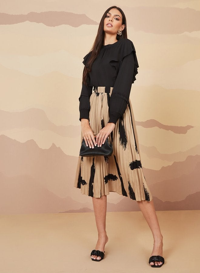 Styli Pleated Printed Skirt  - Image 2