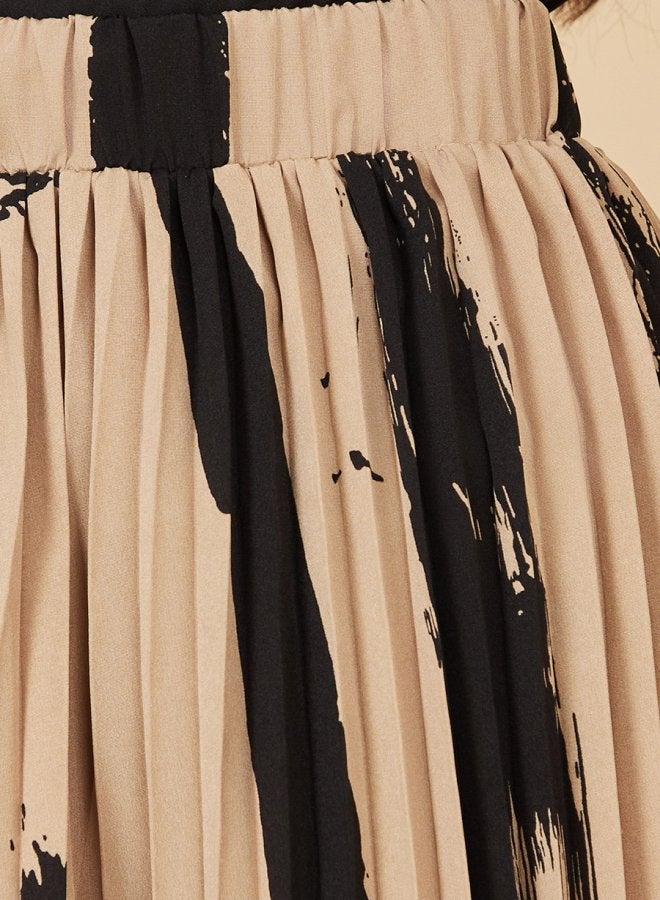 Styli Pleated Printed Skirt  - Image 3