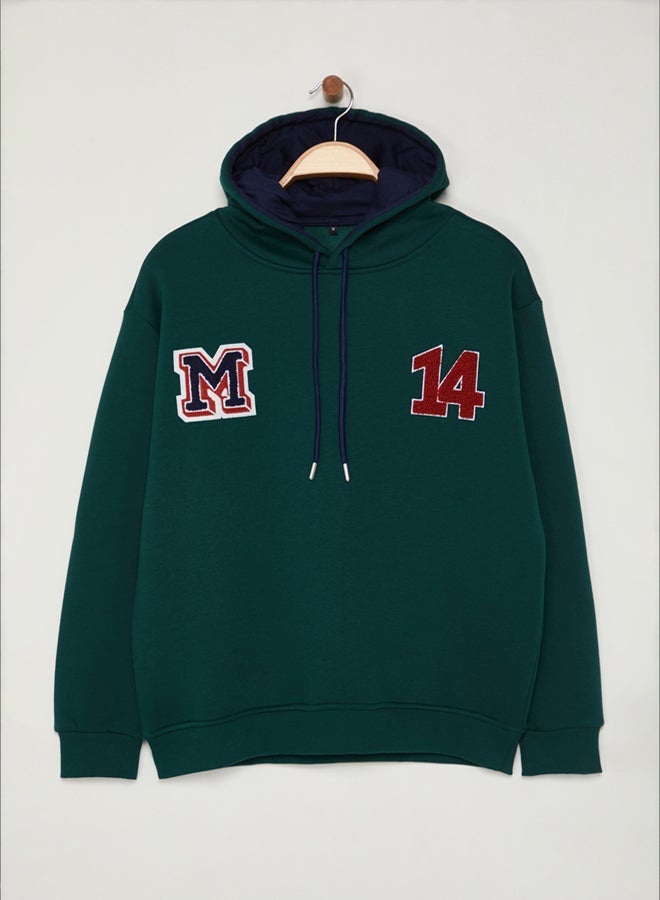 trendyol Emerald Green Oversize/Wide Cut Letter Patch and Embroidery Detailed Hooded Sweatshirt - Image 5