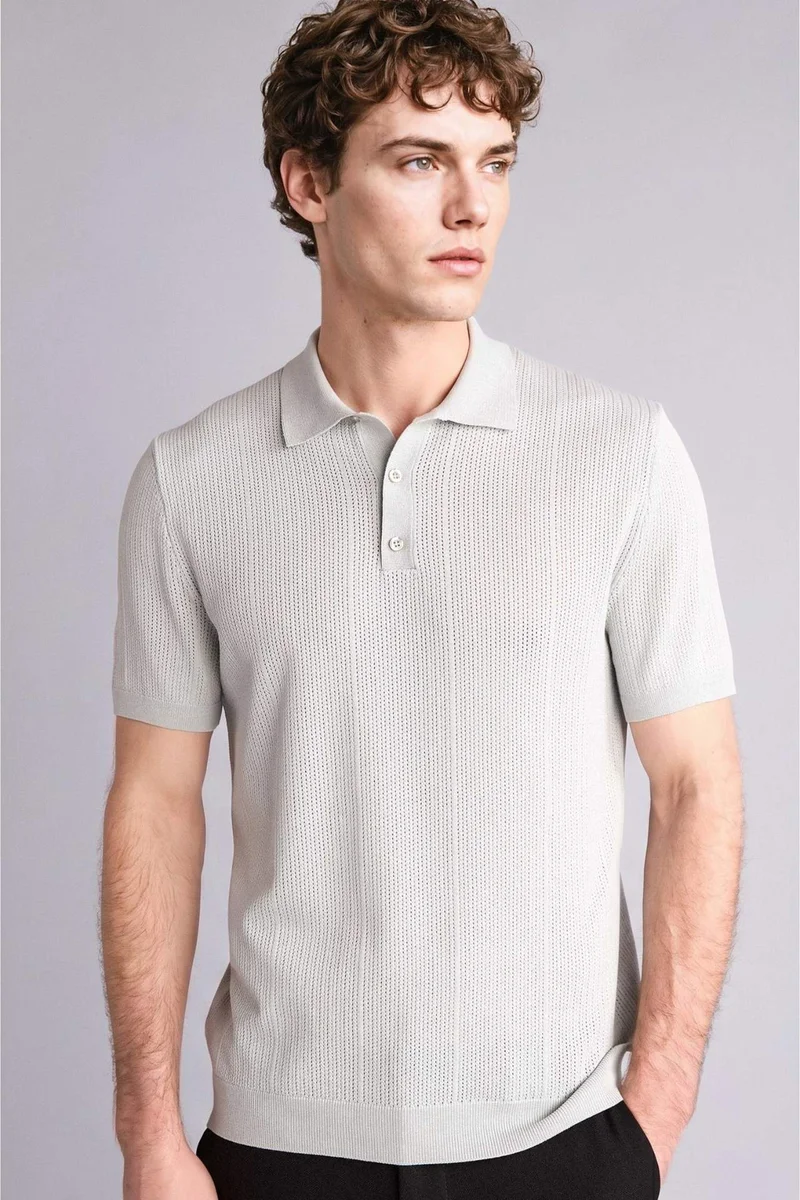 ديفاكتو Standard Fit Short Sleeve Polo T-Shirt