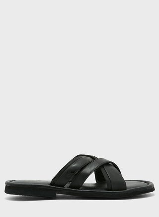 Casual Sandals - pzsku/Z723443C0DAF99A45C3B1Z/45/_/1698975892/03a6ba54-b41b-47ec-a77f-3f9c7b1d7112
