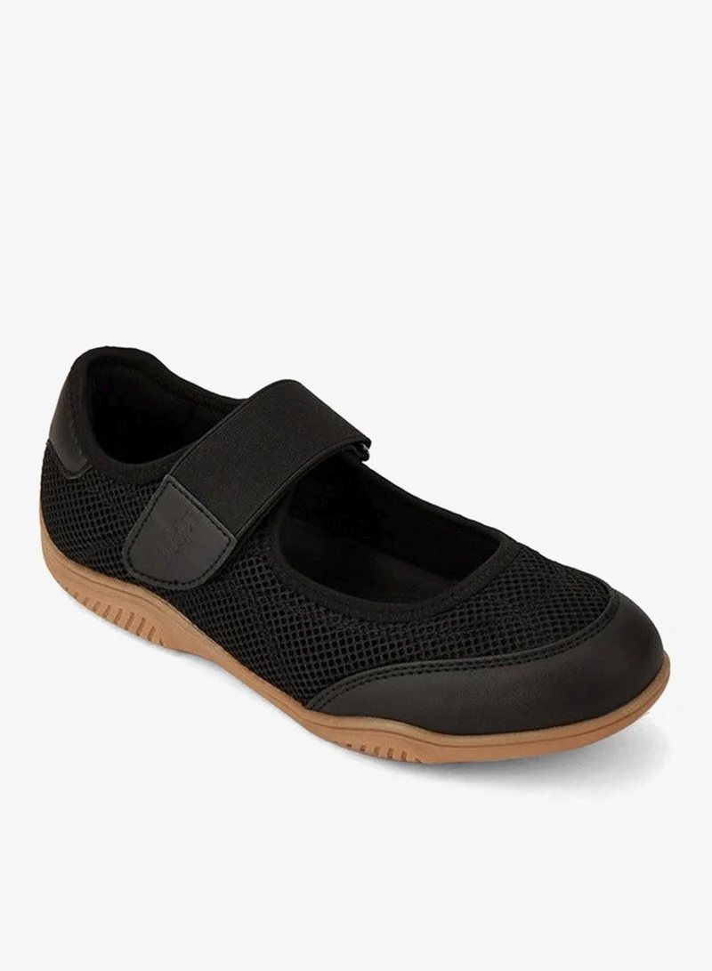 Lee Cooper BLACK Women's Textured Sneakers with Hook and Loop Closure ...