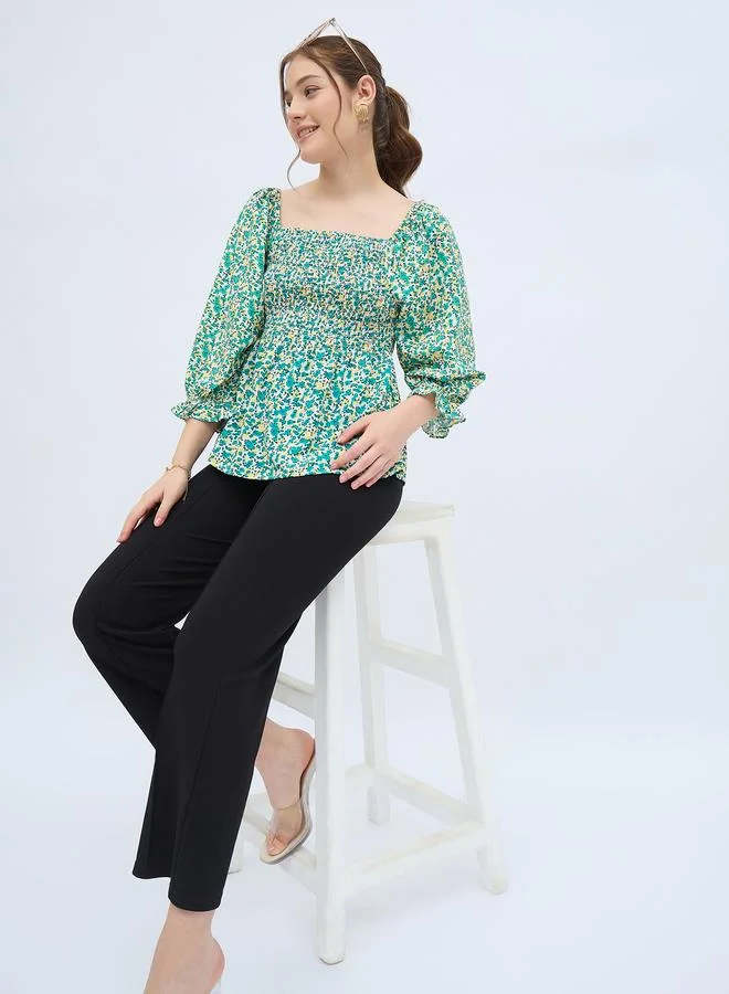 Kuwarii All Over Print Smocked Top