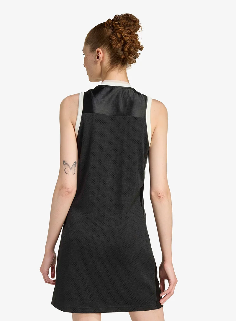 اديداس فستان شبكي للملعب