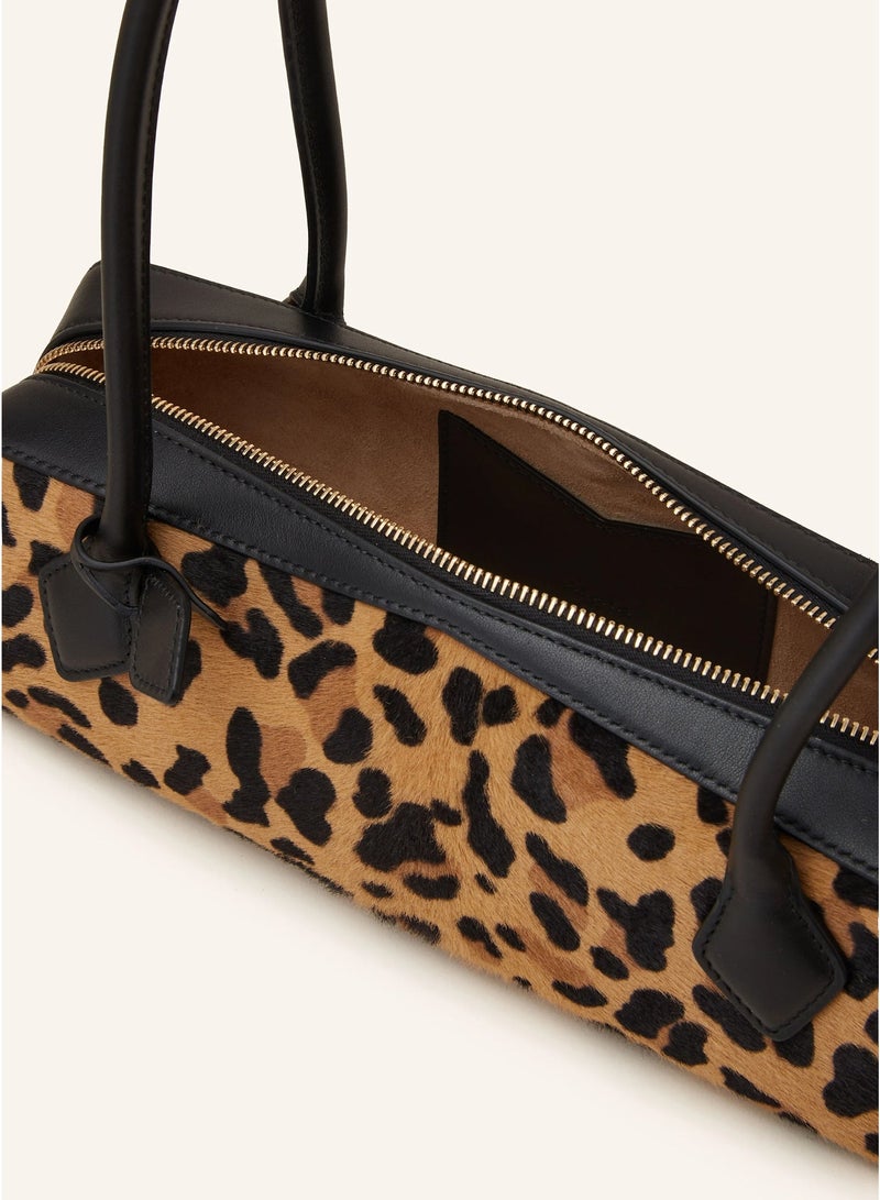 عاليا باريس ALAÏA Le Teckel حقيبة كتف متوسطة من جلد سويد مطبوعة بالنمر - Image 4