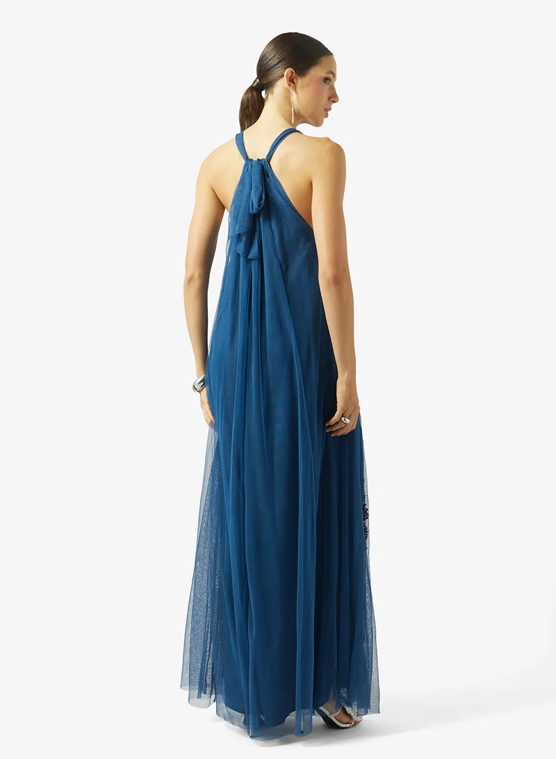 مايا Floral Embellishment Halter Neck Trapeze Maxi Dress