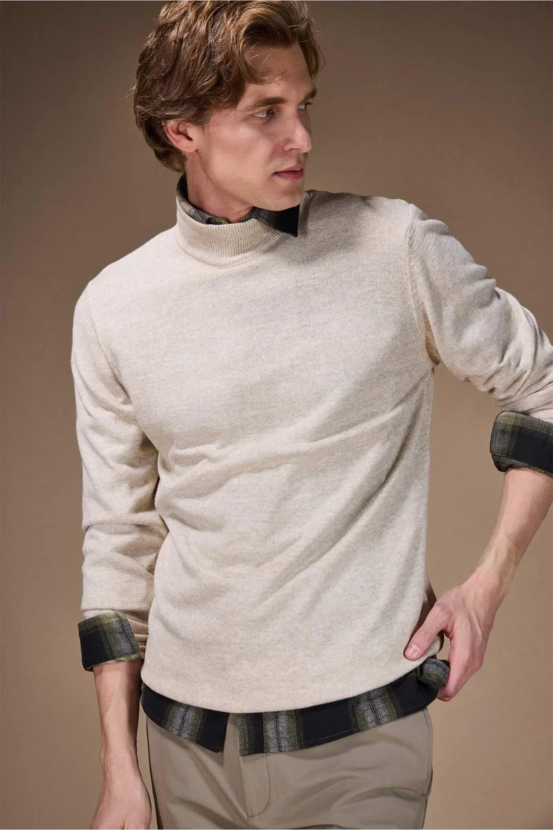 ديفاكتو Slim Fit Turtleneck Basic Knit Pullover