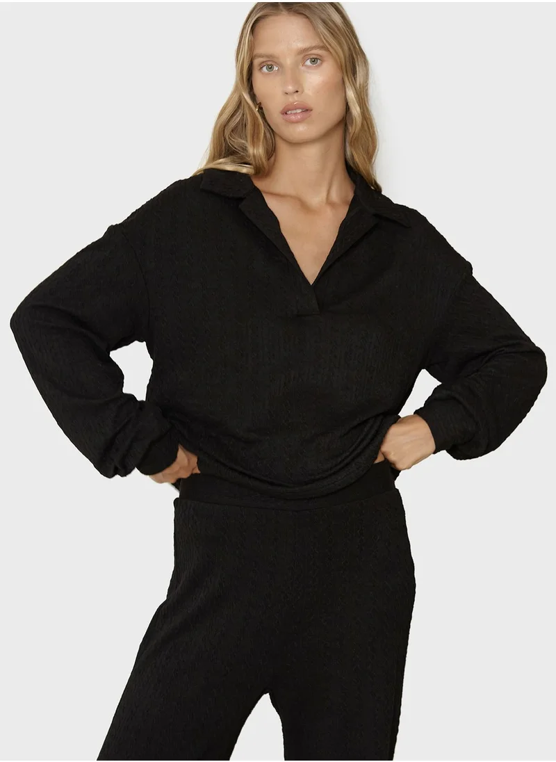SNDYS Collar Neck Oversized Shirt