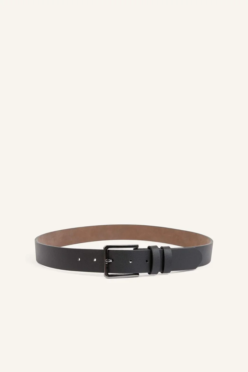ديفاكتو Man Rectangle Clasp Faux Leather