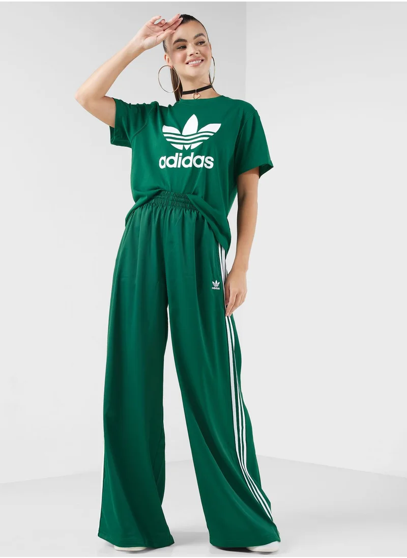 adidas Originals Adicolor Trefoil Boxy T-Shirt
