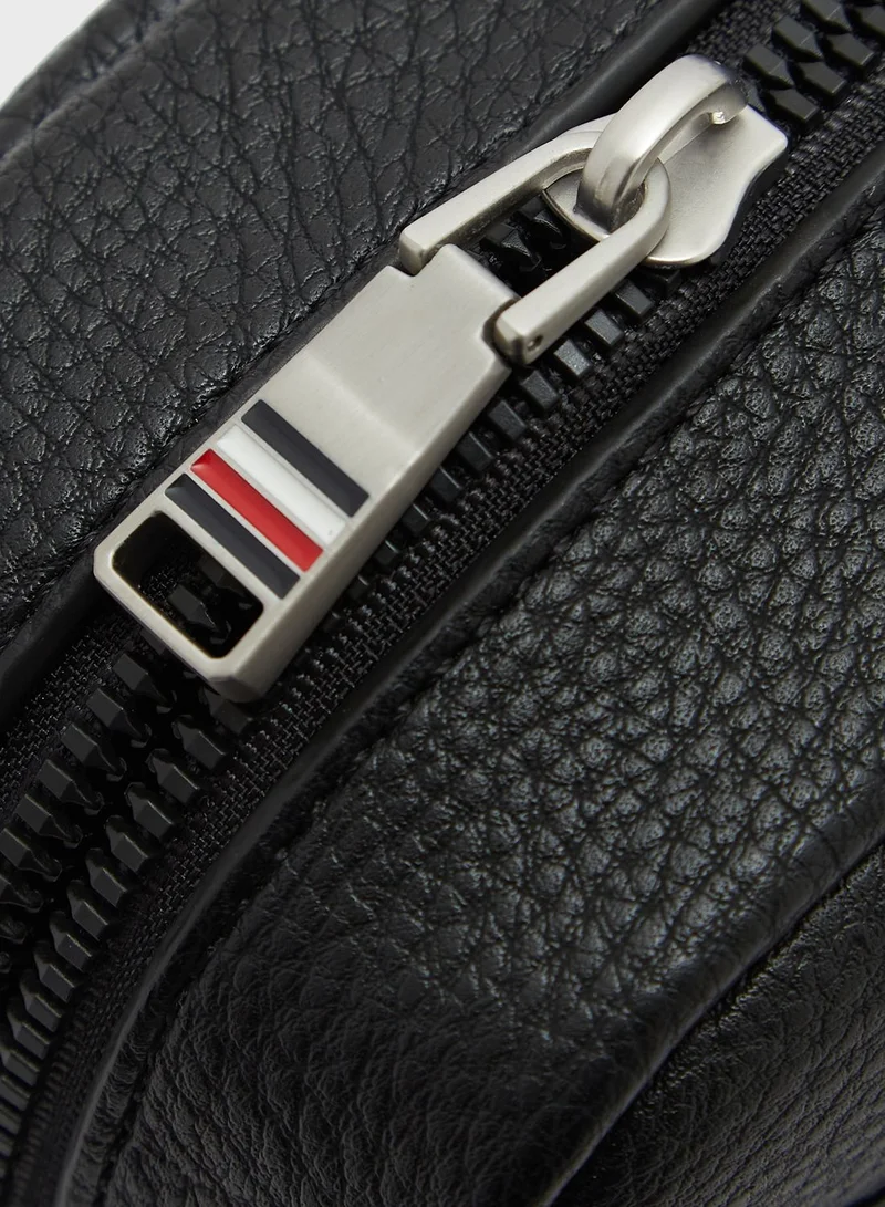 TOMMY HILFIGER Casual Messenger Bag