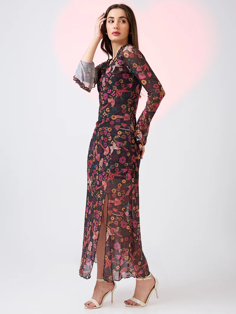 globus Globus Women Floral Printed V-Neck Bell Sleeves Midi Sheath Dress