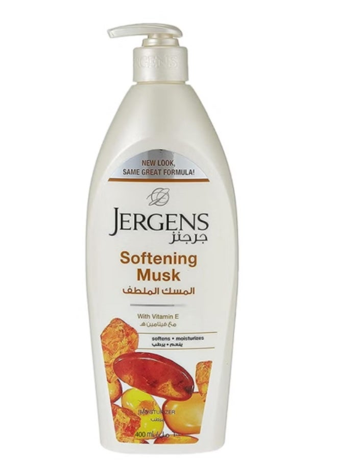 Jergens Softening Musk Skin Moisturizer 400ml - Image 1
