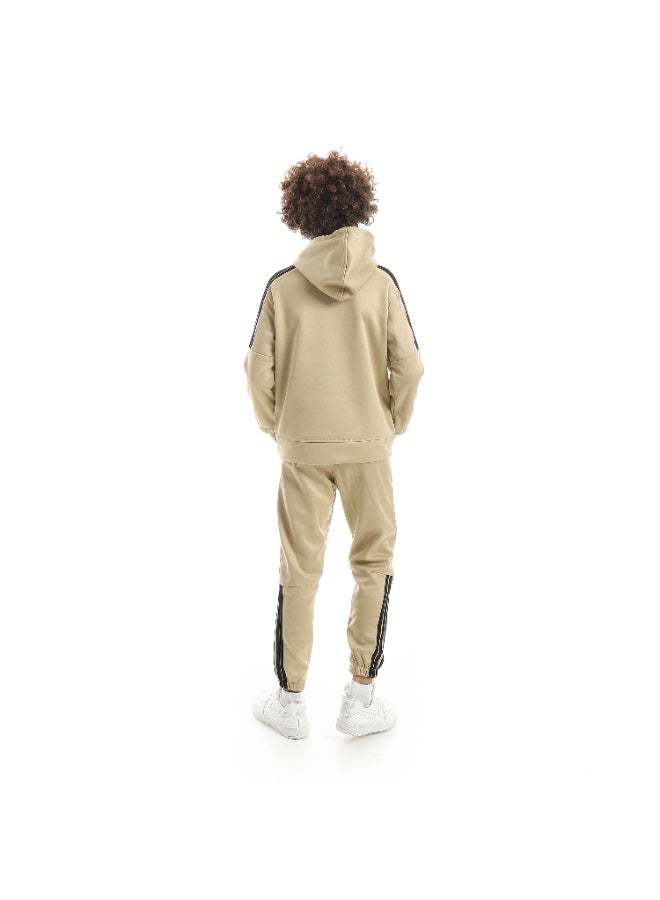 سيزار ترنج أولادي شتوي ضهر قطيفة من الداخل وتصميم 4 شرائط ومطبوع علي الصدر - Image 5