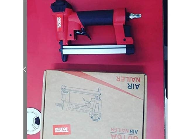 AT 8016 STAPLER (21 GAUGE)