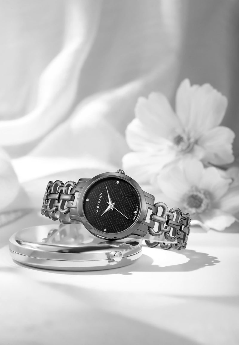 Giordano Fashionista Collection Analog Watch for Women with Classy Dial, Bracelet Strap and Stylish & Elegant Design - Image 3