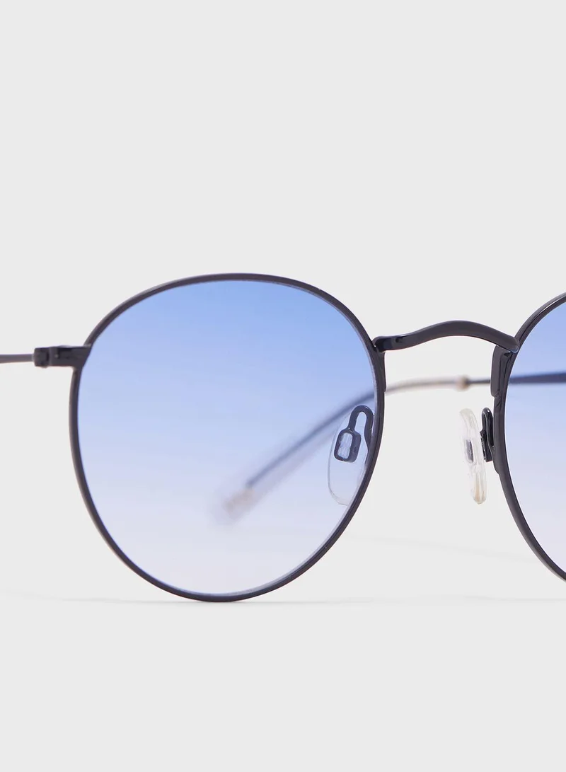 MESSYWEEKEND Lennon Round Sunglasses