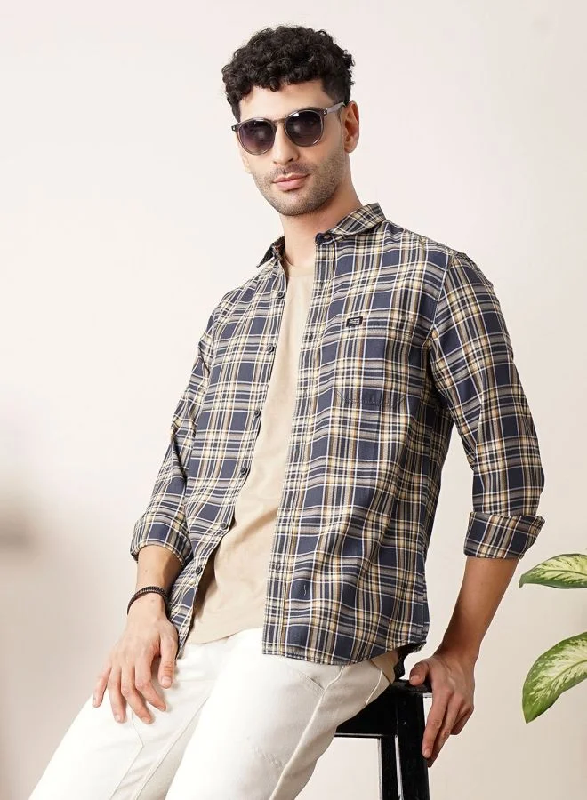 شركة المرآب الهندية Men Regular Fit Checkered Full Sleeves Cutaway Collar Casual Shirt