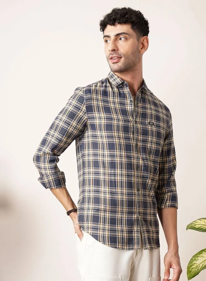 شركة المرآب الهندية Men Regular Fit Checkered Full Sleeves Cutaway Collar Casual Shirt