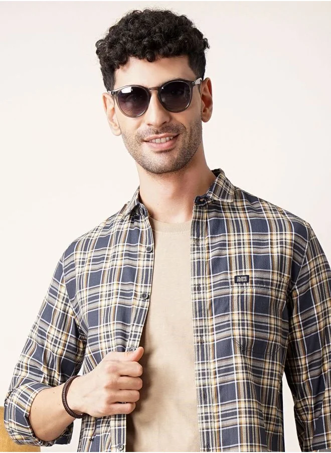شركة المرآب الهندية Men Regular Fit Checkered Full Sleeves Cutaway Collar Casual Shirt