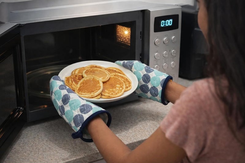CRAZYWEAVES Oven Glove for Micro Oven Heat Proof Gloves for Cooking kitcen in Home Hotels for Oven Mitten Set (Blue Print) - Image 3