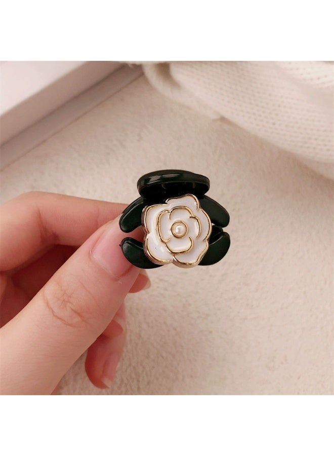 Goolsky مجموعة 2 قطعة من مشابك الشعر الزهرية اللطيفة، دبابيس شعر من زهرة الكاميليا البلاستيكية للنساء، مشابك شعر صغيرة أنيقة للغرة وإكسسوارات الشعر الجانبية - Image 2