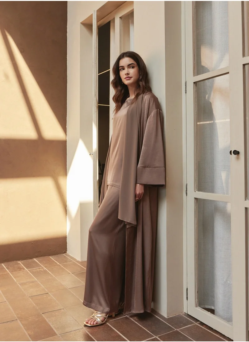 CHASE Essential Abaya