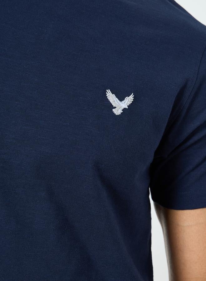 ستايلي تيشيرت قطن بتفاصيل مُطرّزة - Image 4